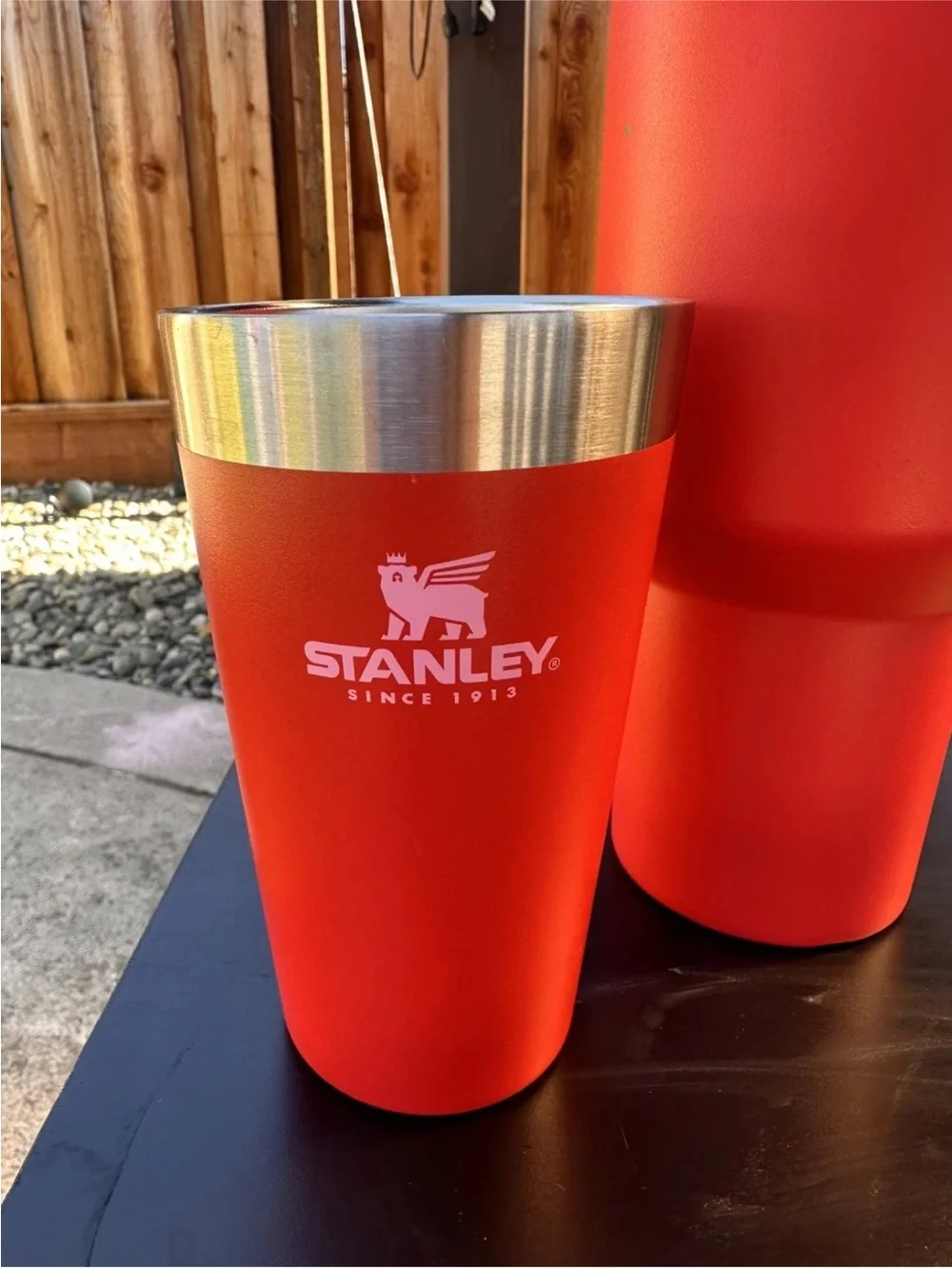 Stanley target valentines heart 2pc 40 oz quencher and pint cup